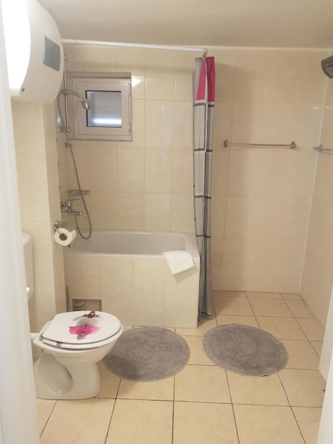 Apartment Jura Bilo Primošten Екстериор снимка
